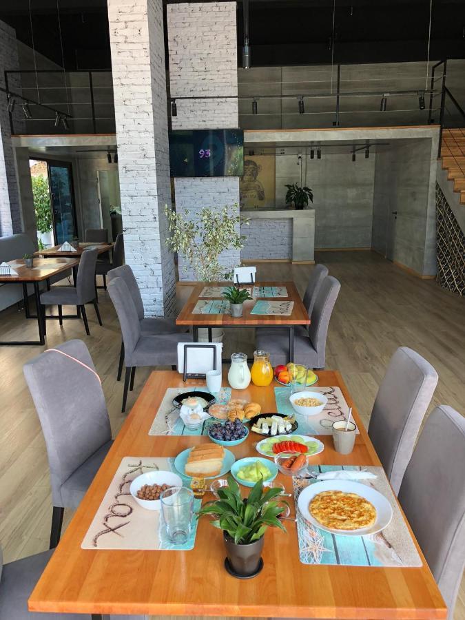 섬머 스위트 호텔 Sarandë 외부 사진